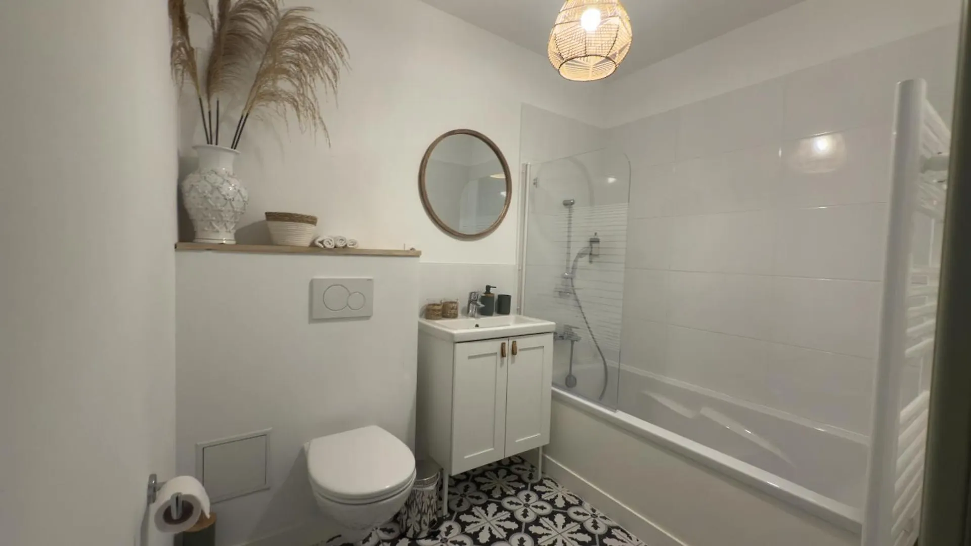 Le Clos Du Moulin 3, Home With Garden, 3 Bedroom (Adults Only) Entraigues-sur-la-Sorgue France