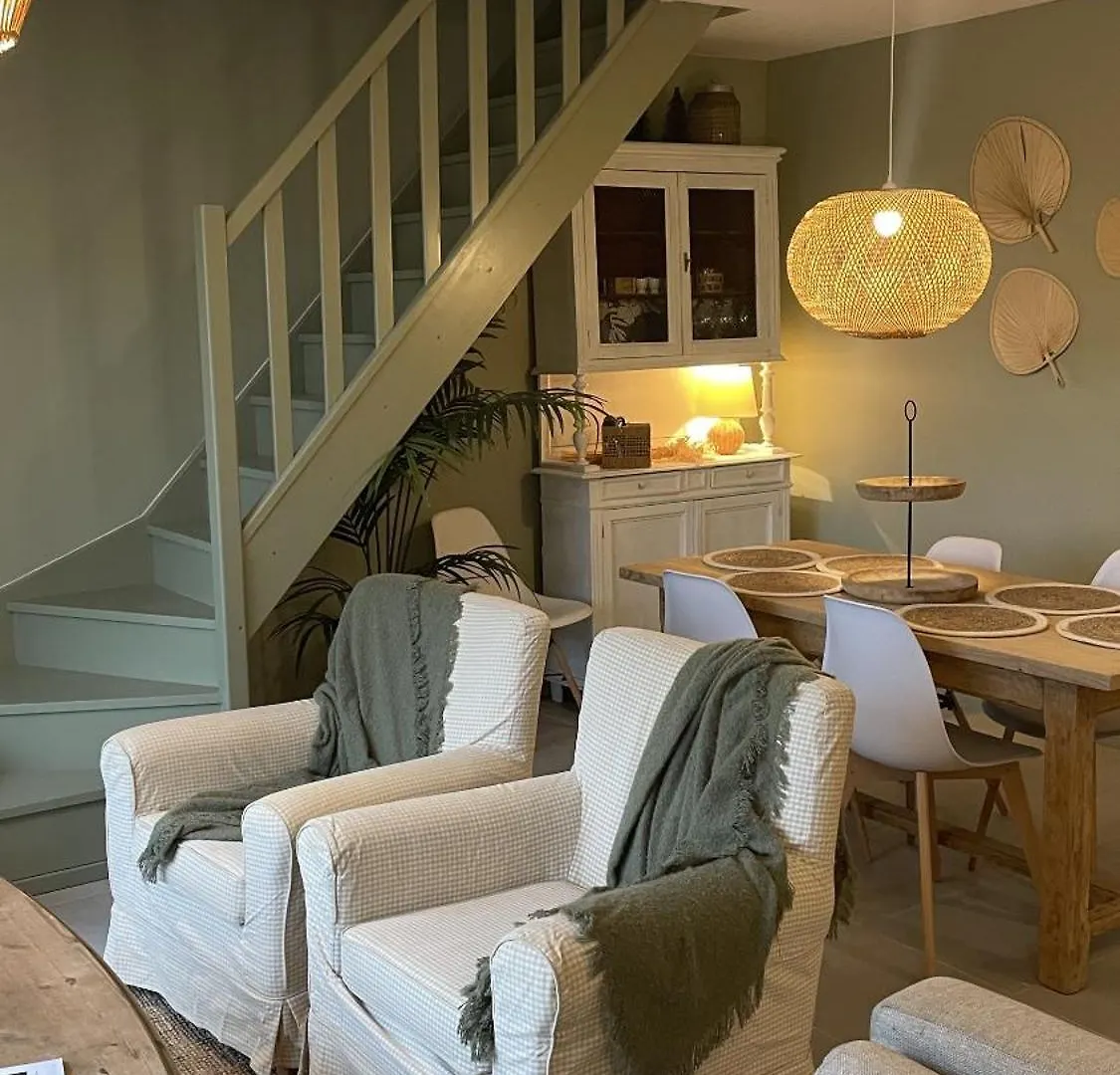 Le Clos Du Moulin 3, Home With Garden, 3 Bedroom (Adults Only) Entraigues-sur-la-Sorgue